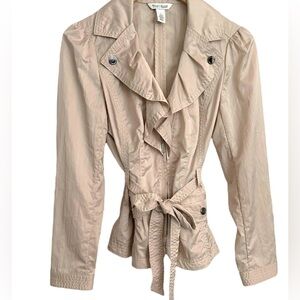 White House Black Market Champagne Ruffled Lapel Jacket Belted Waist size 6